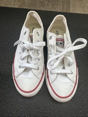 Converse Kids White Low-Top Canvas Sneakers with Red Trim size 13